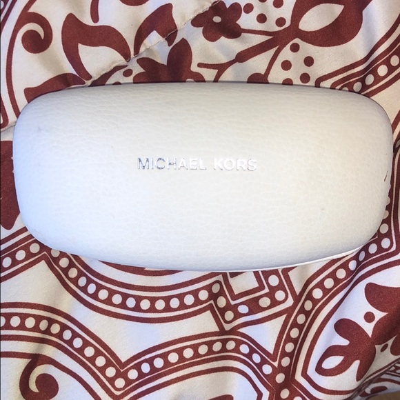 Michael Kors Rose Gold aviator sunglasses - Picture 2 of 6